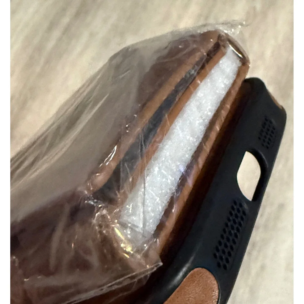 DG.MING M5 iPhone 16 Pro Wallet Case Brown Magnetic Detachable 2-in-1 Zipper